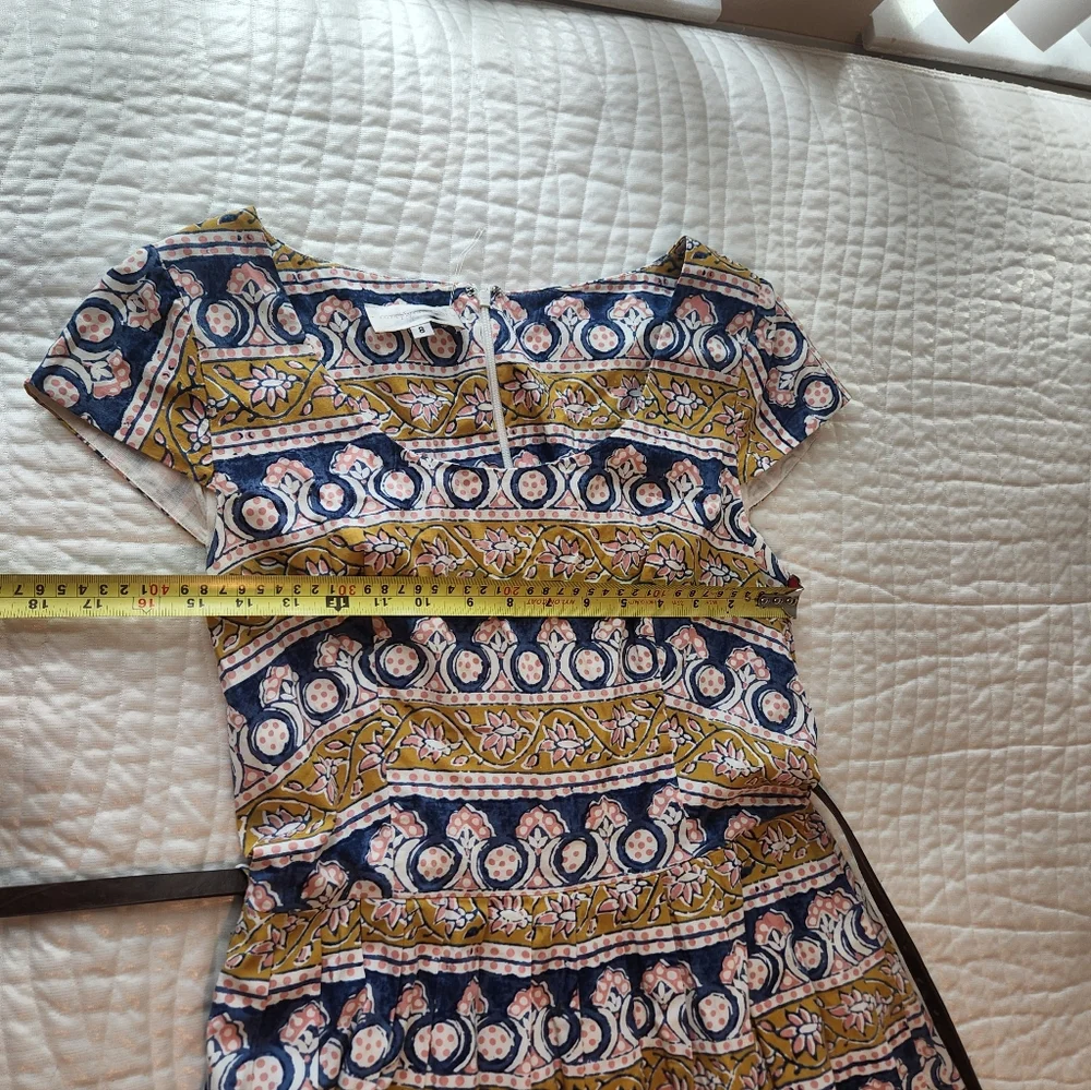 Chic Patterned Women's Skirt Set